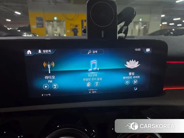 Mercedes-Benz A-Class W177 2021 Белый из Кореи, фото 3