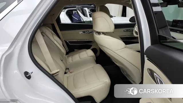 Genesis GV70 2021 Белый из Кореи, фото 3