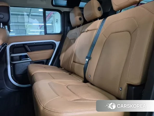 Land Rover Defender (L663) 2023 Белый из Кореи, фото 3