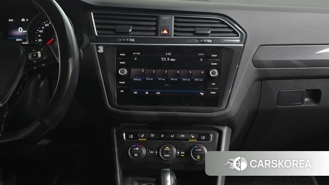Volkswagen Tiguan second Generation 2018 Серый из Кореи, фото 3