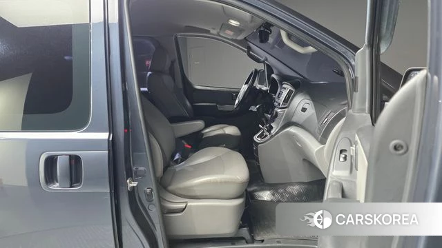 Hyundai The New Grand Starex 2018 Синий из Кореи, фото 3