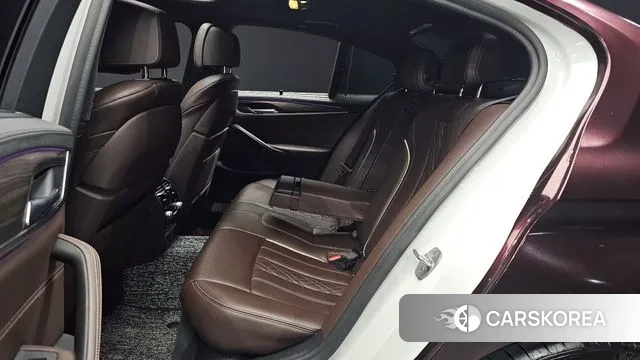 BMW 5 Series (G30) 2019 Коричневый из Кореи, фото 3