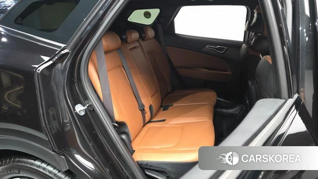 Kia Sportage 5th Generation 2021 Черный из Кореи, фото 3