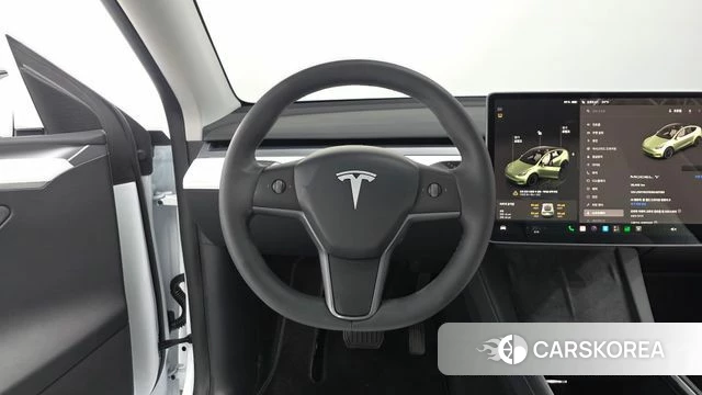 Tesla Model Y 2024 Белый из Кореи, фото 3