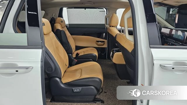 Kia Carnival 4th generation 2023 Белый из Кореи, фото 3