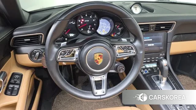 Porsche 911 2019 Серебристо-серый из Кореи, фото 3