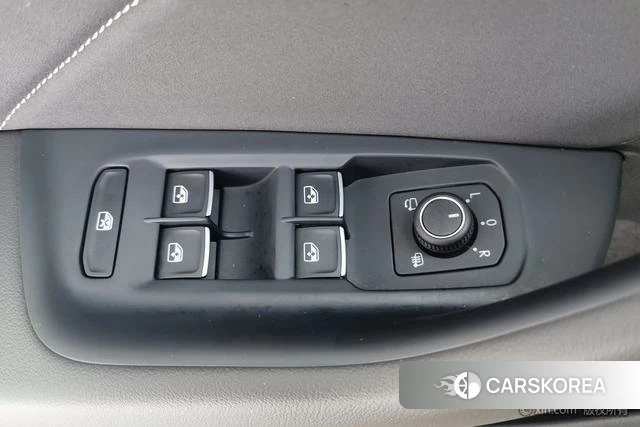 Volkswagen CC 2024 Белый из Китая, фото 3