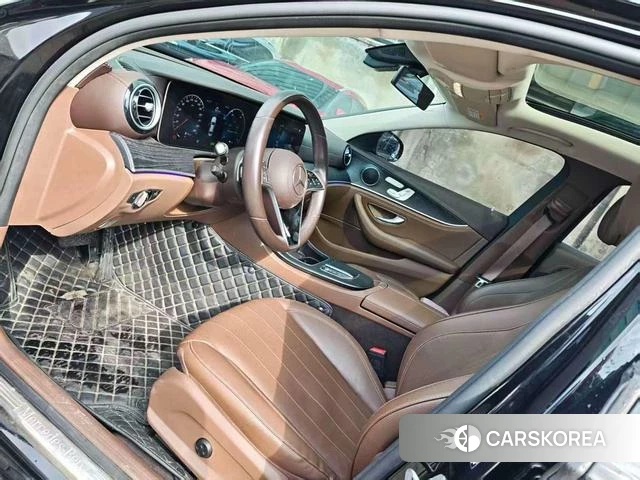 Mercedes-Benz E-class PHEV 2022 Черный из Китая, фото 3