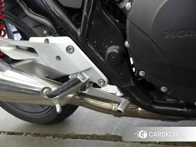 Проданный Honda CB400SF BOLDOR ABS id 4193883 из Японии, фото 5