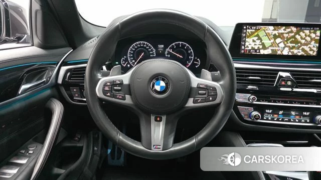 BMW 5 Series (G30) 2019 Серый из Кореи, фото 3