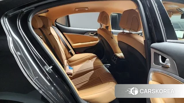 Genesis The New G70 2021 Черный из Кореи, фото 3