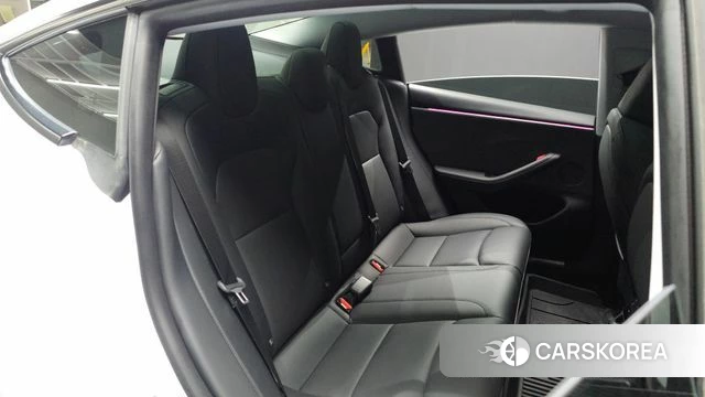Tesla Model 3 2024 Белый из Кореи, фото 3