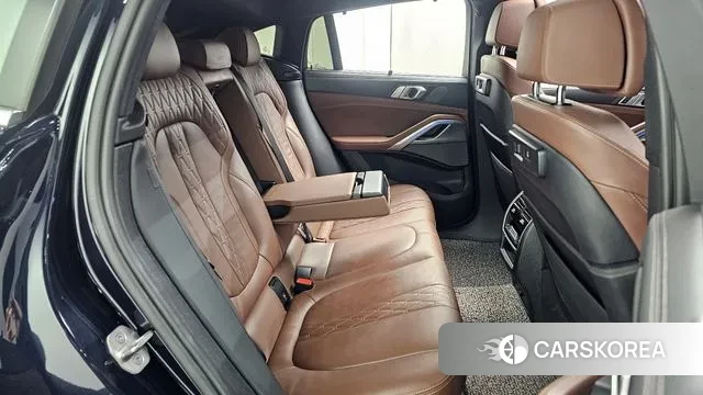 BMW X6 (G06) 2023 Черный из Кореи, фото 3