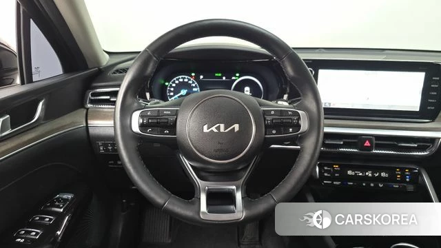 Kia K5 Hybrid 3rd Generation 2023 Черный из Кореи, фото 3