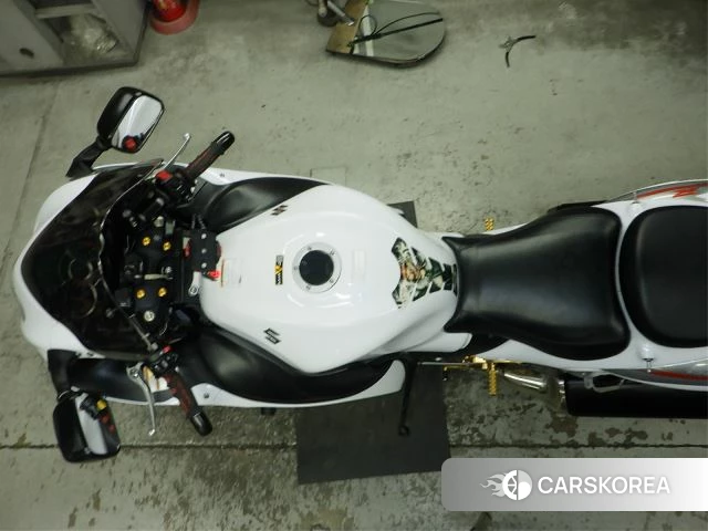 Проданный Suzuki GSX1300R HAYABUSA id 3947225 из Японии, фото 3