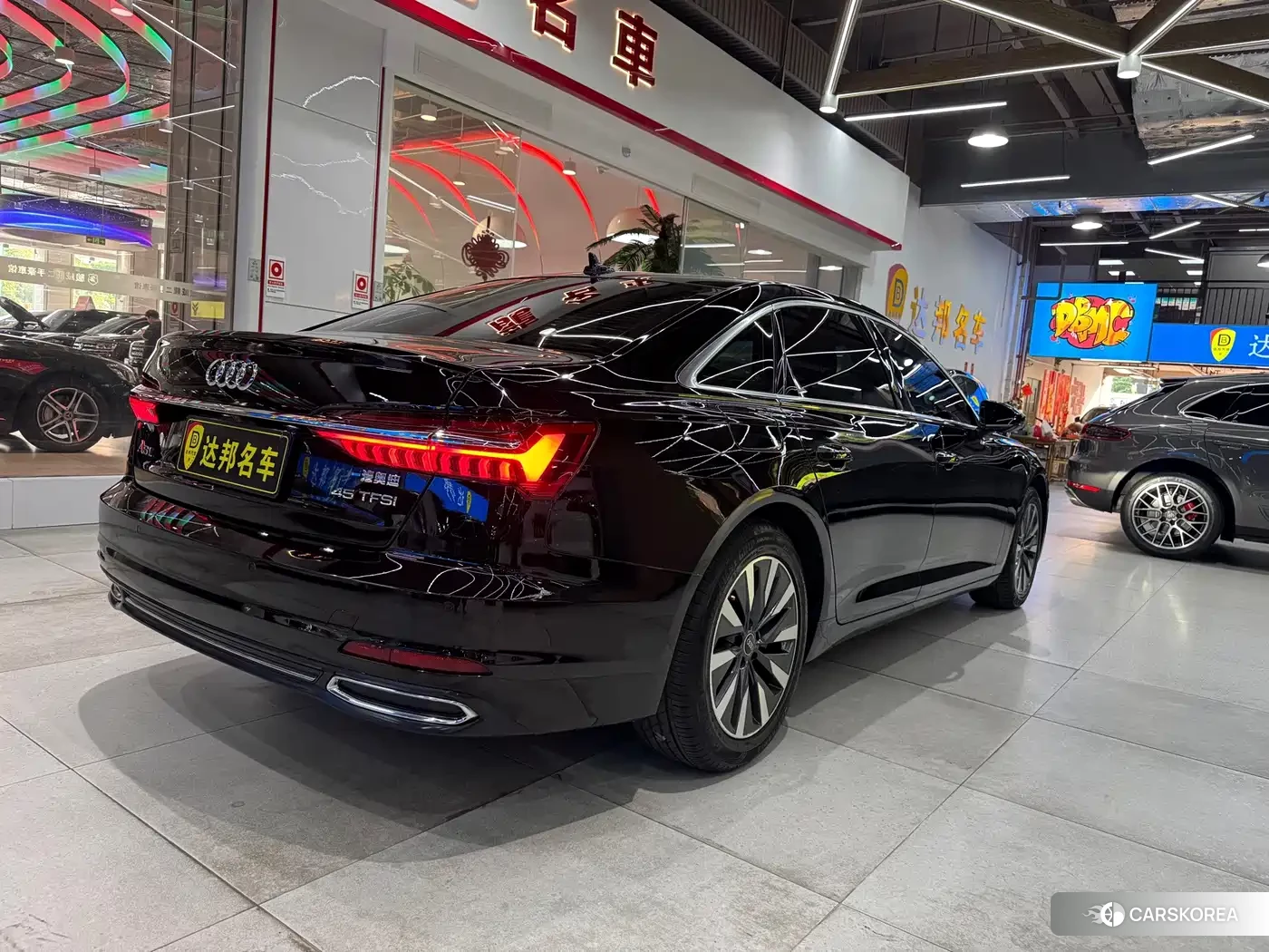 Audi A6L 2022 Черный из Китая, фото 3