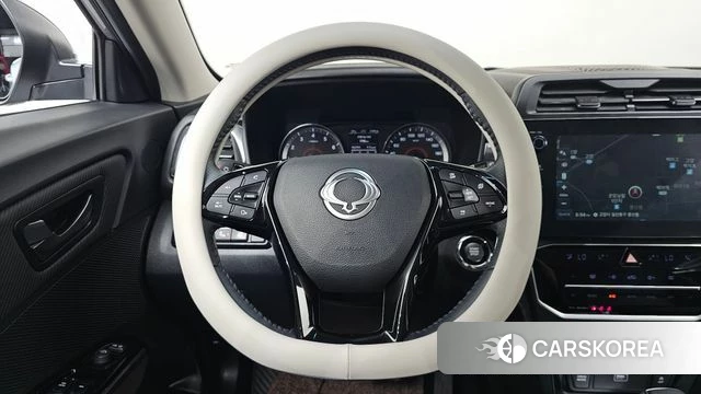 Ssangyong The New Tivoli 2023 Серебристо-серый из Кореи, фото 3