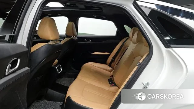 Kia K5 3rd generation 2022 Белый из Кореи, фото 3