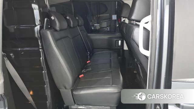 Hyundai Staria 2023 Серый из Кореи, фото 3