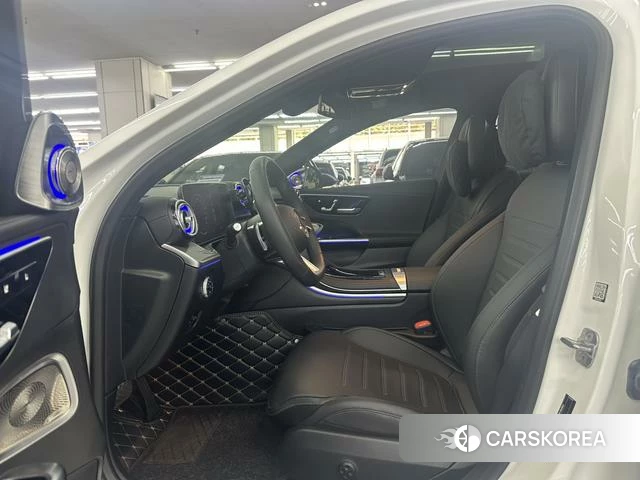 Mercedes-Benz Class C 2024 Белый из Китая, фото 3
