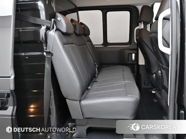 Hyundai Staria 2025 Черный из Кореи, фото 3