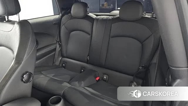 Mini Cooper Electric 2022 Черный из Кореи, фото 3