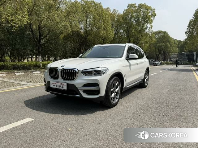 BMW X3 2021 Белый из Китая, фото 3