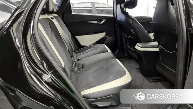 Kia EV6 2022 Черный из Кореи, фото 3