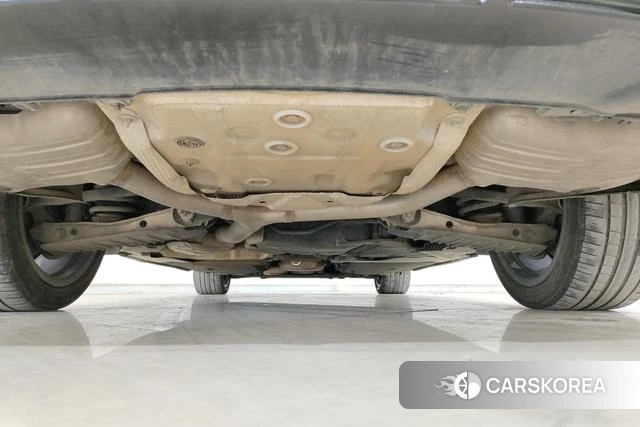 Audi A4L 2022 Белый из Китая, фото 3