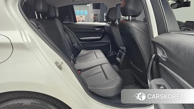 BMW 1 Series (F20) 2018 Белый из Кореи, фото 3