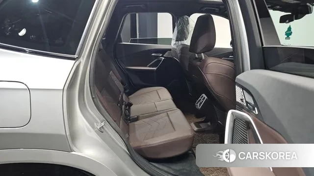 BMW X1 (U11) 2023 Серебряный из Кореи, фото 3