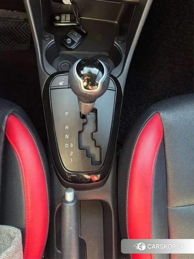 Kia Morning Urban (JA) 2022 Жемчужный цвет из Кореи, фото 3