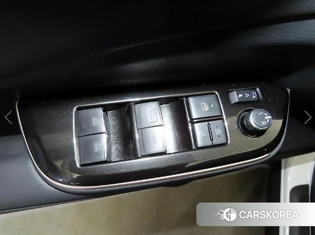 Toyota Crown Crossover 2024 Белый из Кореи, фото 3