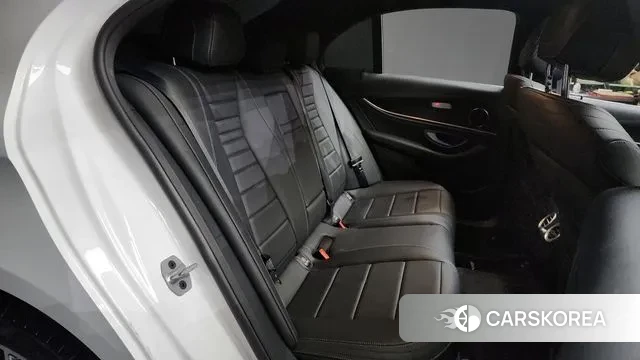 Mercedes-Benz E-Class W213 2020 Белый из Кореи, фото 3