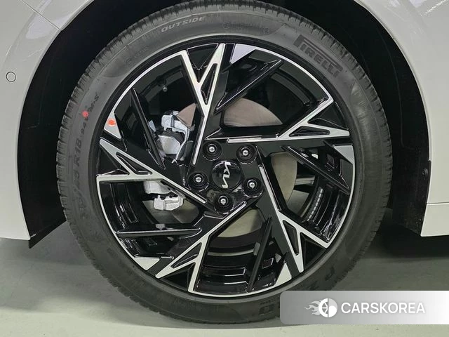 Kia The New K5 3rd generation 2026 Белый из Кореи, фото 3