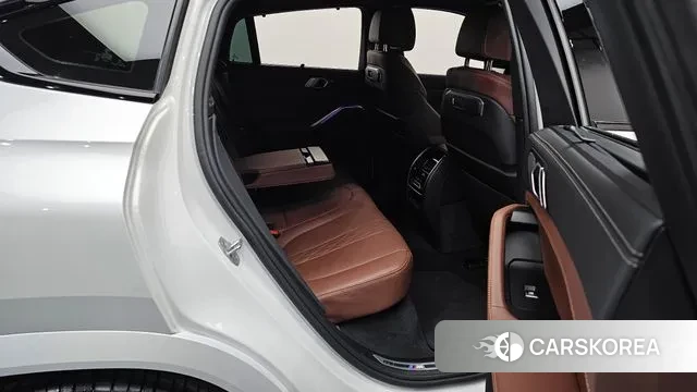 BMW X6 (G06) 2024 Белый из Кореи, фото 3