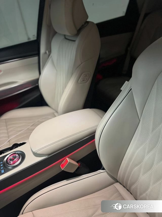 Genesis GV70 2021 Черный из Кореи, фото 3