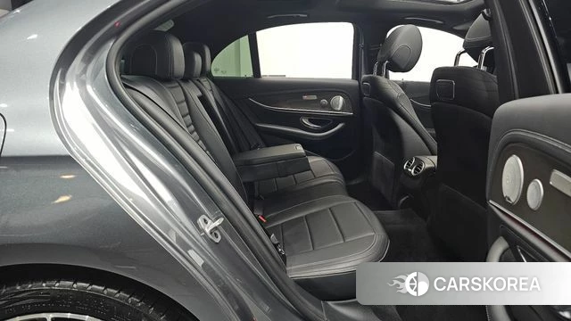 Mercedes-Benz E-Class W213 2019 Серый из Кореи, фото 3