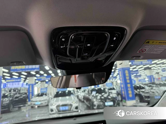 Roewe RX5 2023 Серебристо-серый из Китая, фото 3