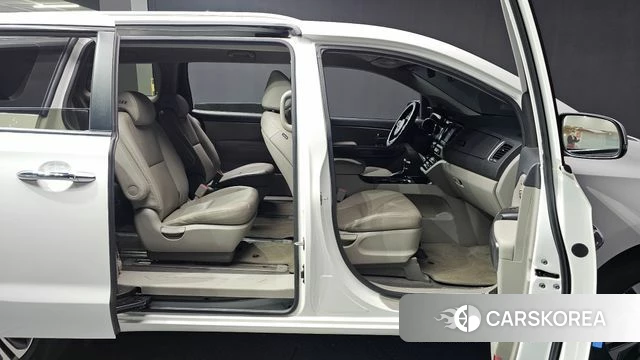 Kia The New Carnival 2019 Белый из Кореи, фото 3