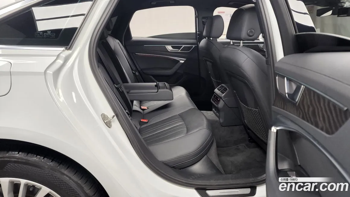 Audi A6 (C8) 2020 Белый из Кореи, фото 3