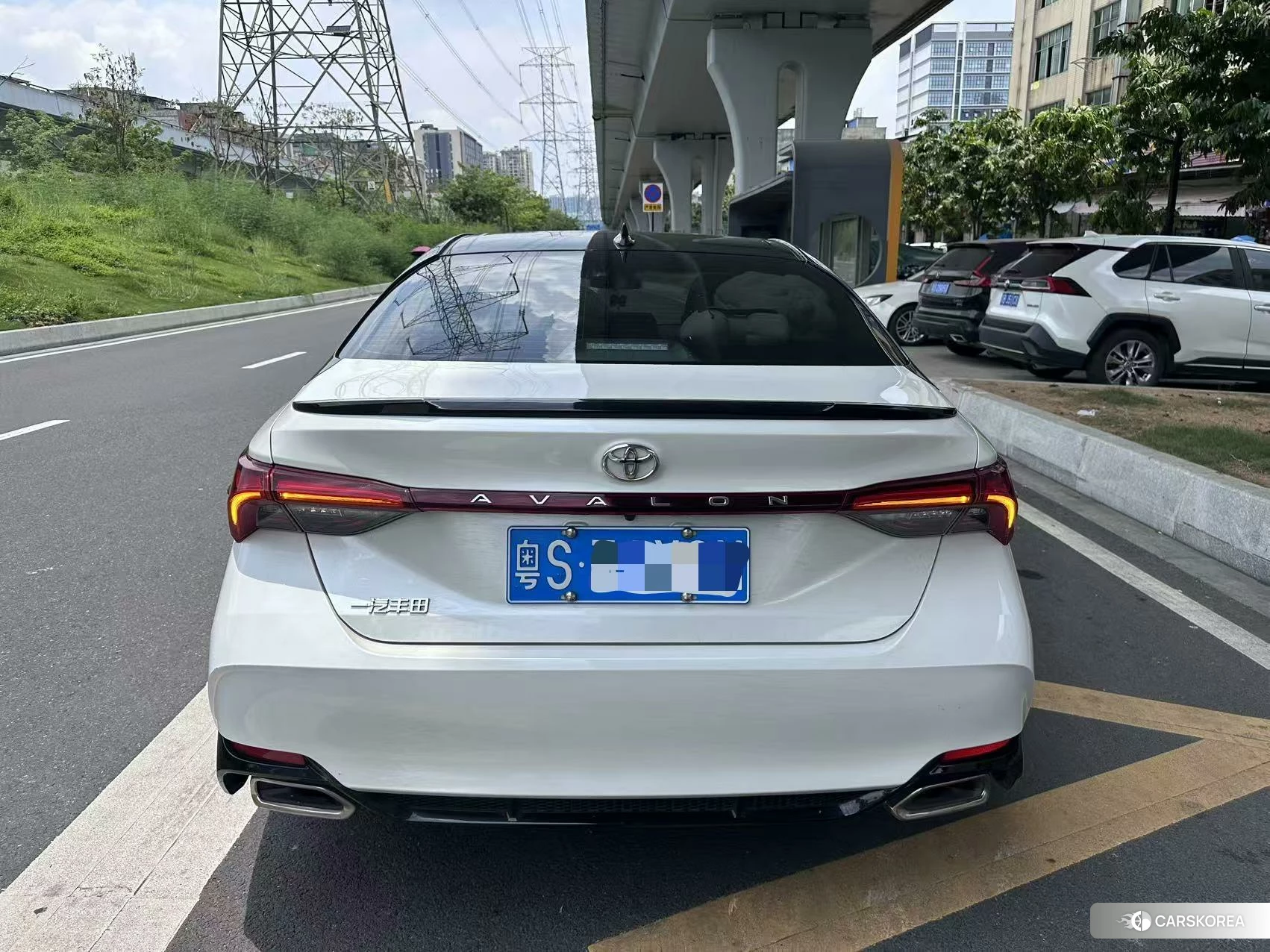 Toyota Asian dragon 2023 Белый из Китая, фото 3