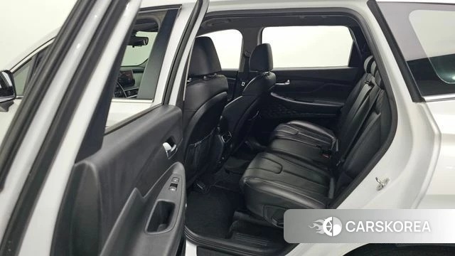 Hyundai The New Santa Fe 2021 Белый из Кореи, фото 3
