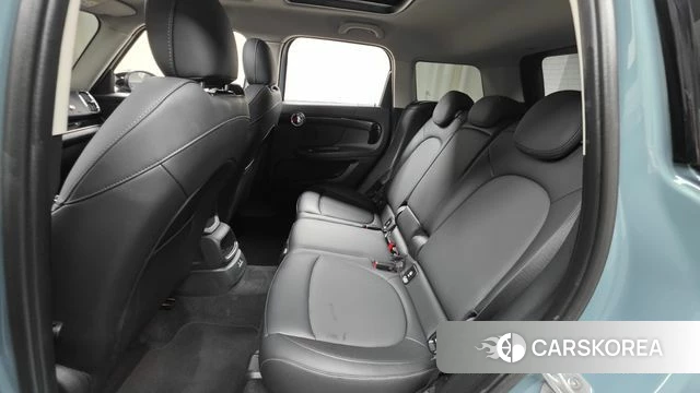 Mini Cooper Countryman 2022 Цвет галактики из Кореи, фото 3