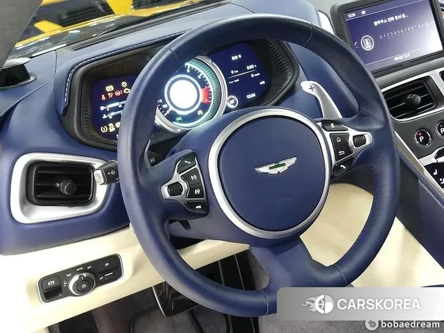 Aston Martin DB11 2020 Серый из Кореи, фото 3