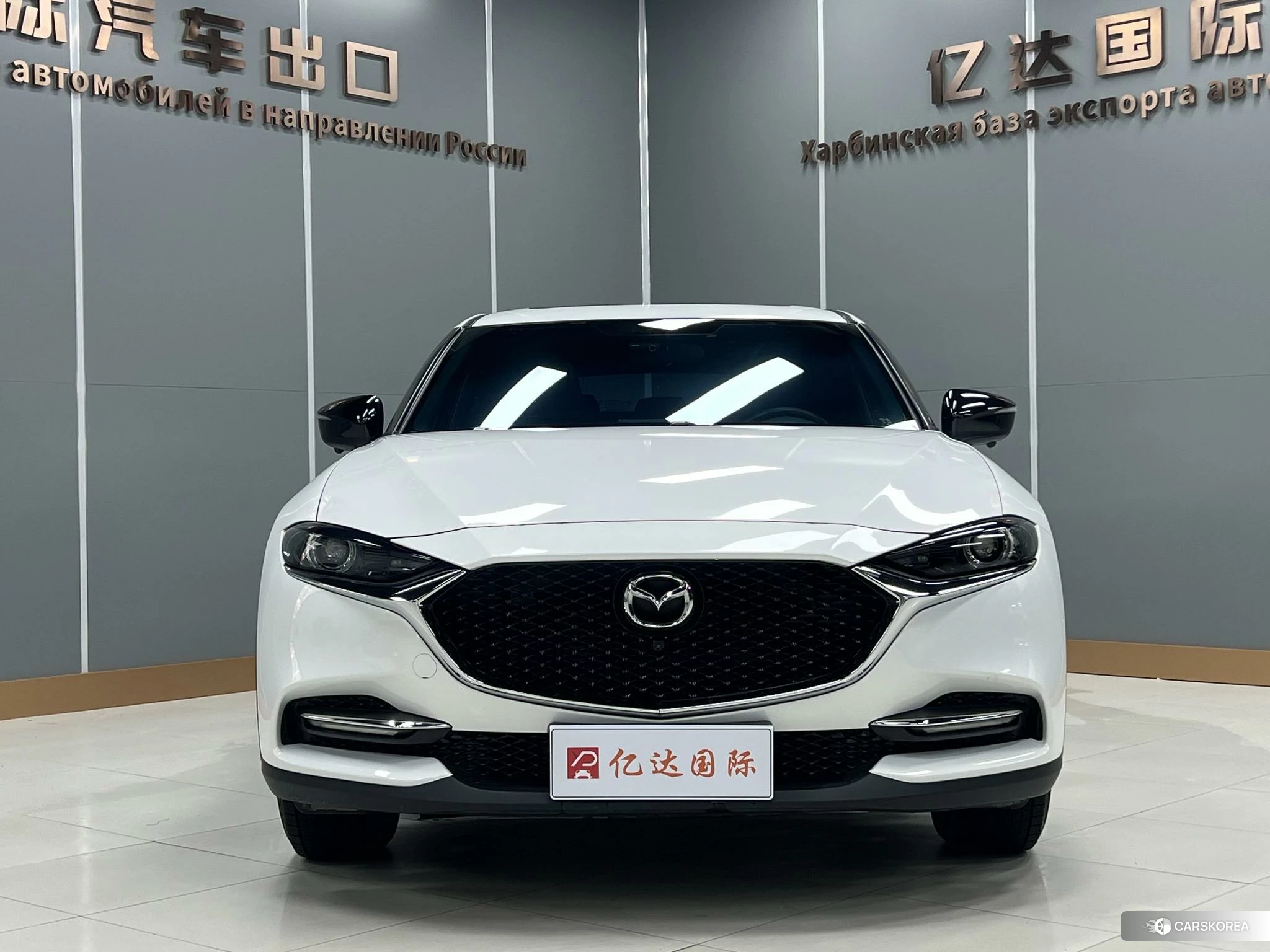 Mazda CX-4 2020 Белый из Китая, фото 3