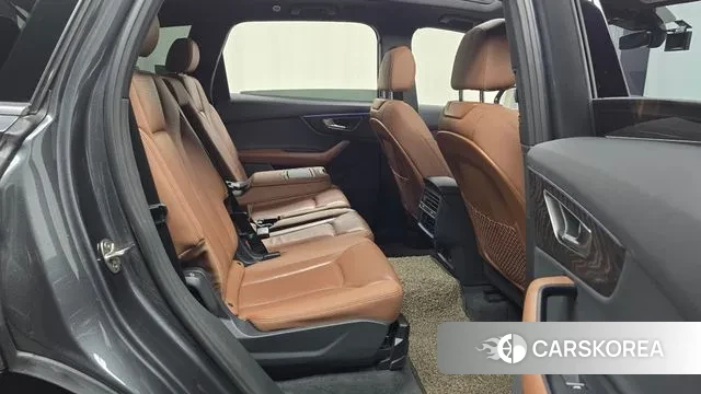 Audi Q7 (4M) 2021 Серый из Кореи, фото 3