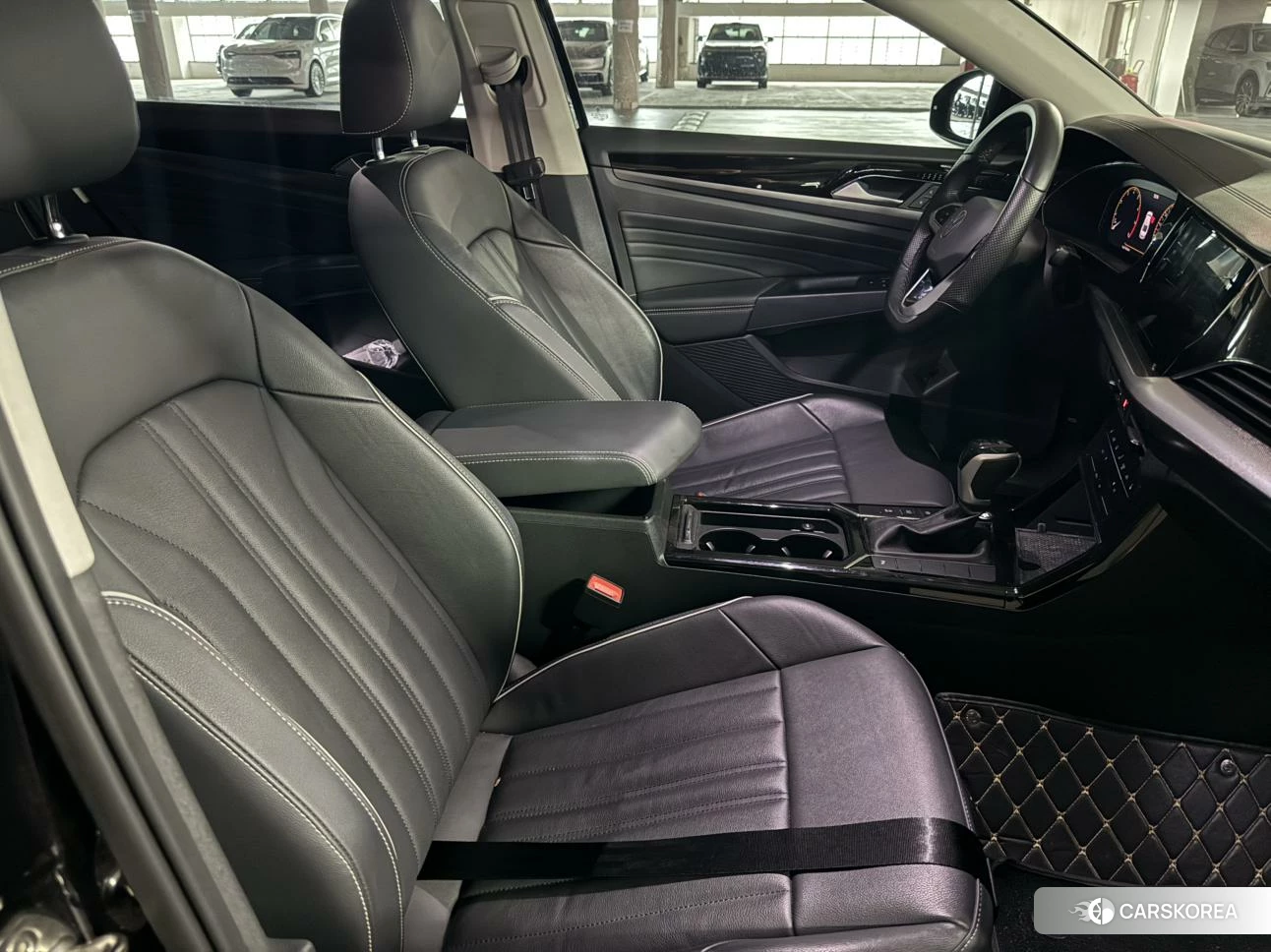 Volkswagen Passat 2021 Черный из Китая, фото 3