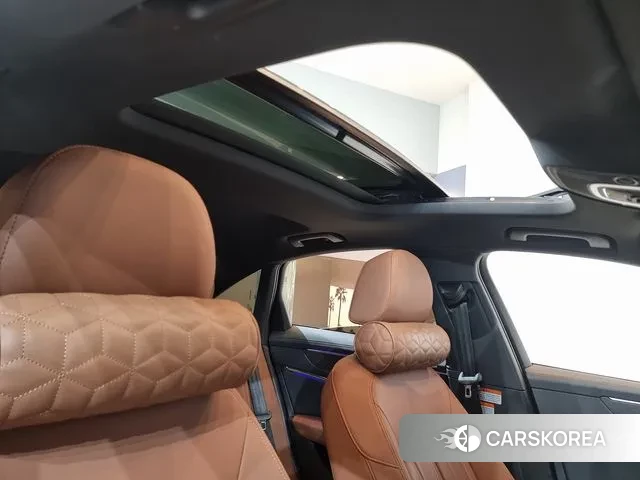 Audi A6 (C8) 2023 Белый из Кореи, фото 3