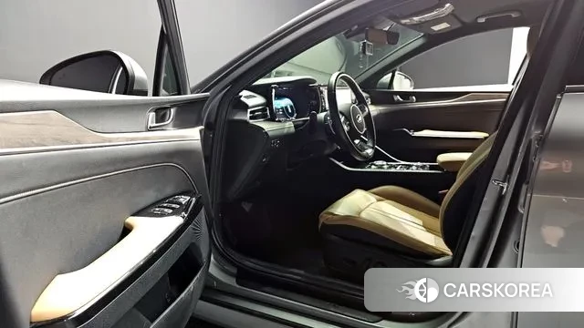 Kia K5 3rd generation 2021 Серый из Кореи, фото 3